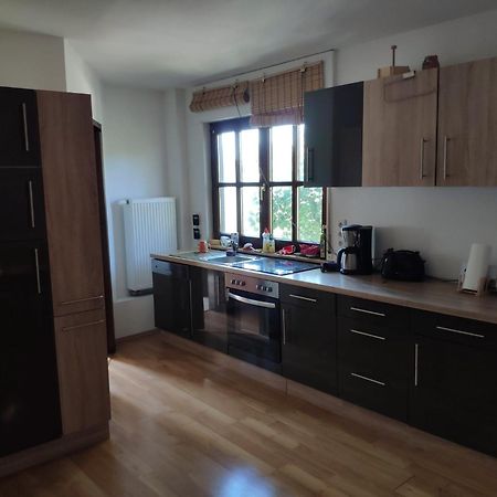 Ferienwohnung Mit 123Qm Fuer 8 Personen Mit Sehr Grossem Garten, Einfache Innen-Ausstattung ไลป์ซิก ภายนอก รูปภาพ