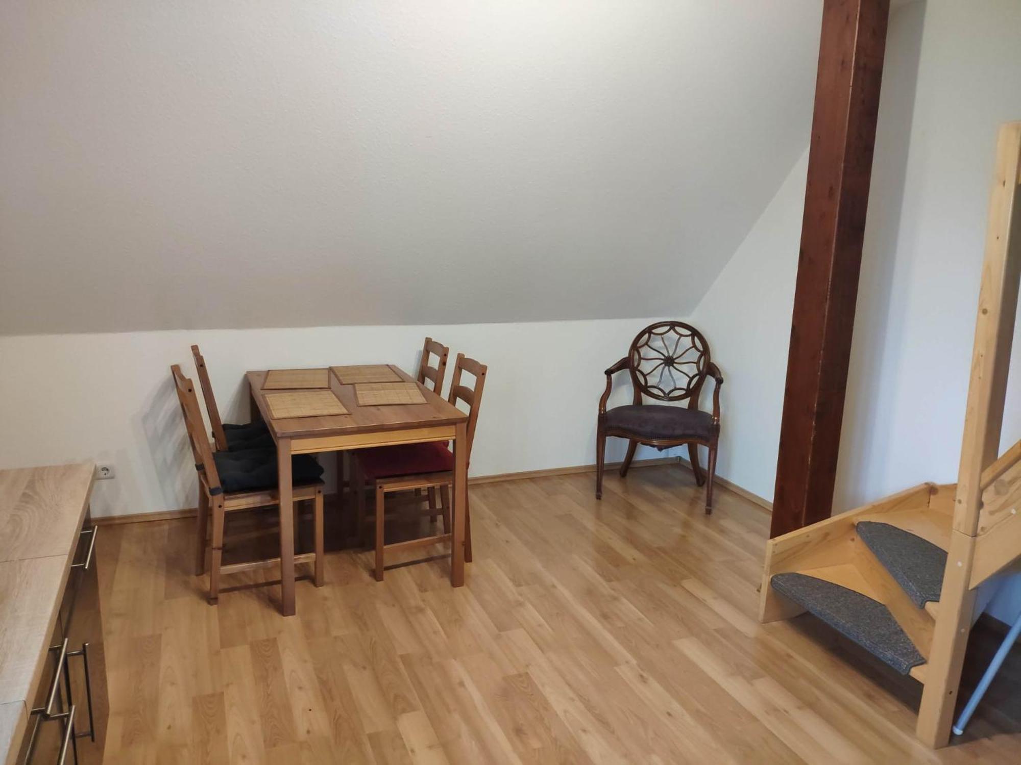 Ferienwohnung Mit 123Qm Fuer 8 Personen Mit Sehr Grossem Garten, Einfache Innen-Ausstattung ไลป์ซิก ภายนอก รูปภาพ