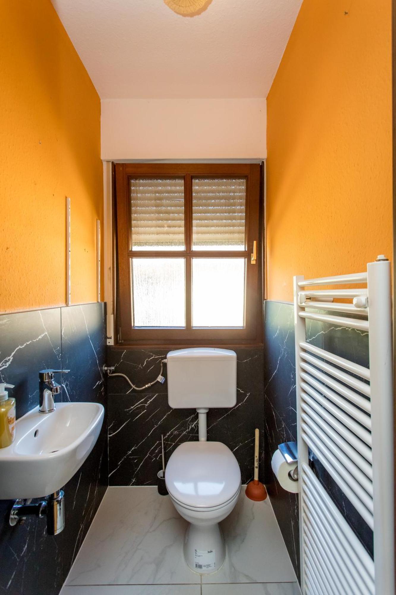 Ferienwohnung Mit 123Qm Fuer 8 Personen Mit Sehr Grossem Garten, Einfache Innen-Ausstattung ไลป์ซิก ภายนอก รูปภาพ