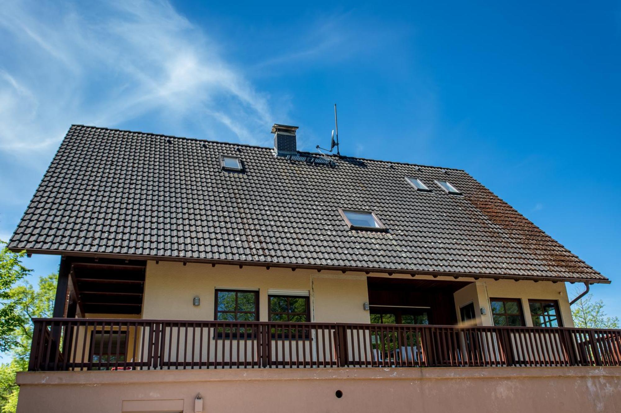 Ferienwohnung Mit 123Qm Fuer 8 Personen Mit Sehr Grossem Garten, Einfache Innen-Ausstattung ไลป์ซิก ภายนอก รูปภาพ
